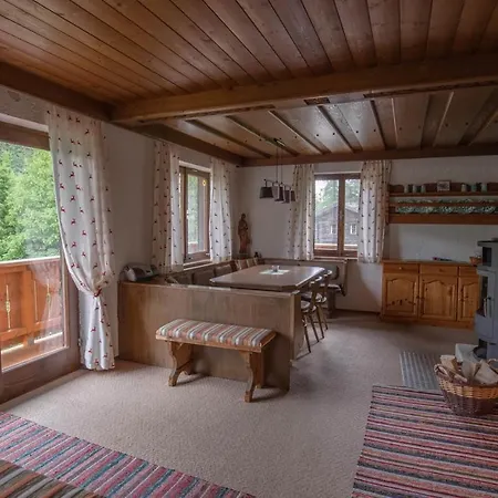 Ferienhaus Almhutte Gut Muhlreit בית נופש *